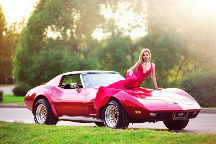 Falatnyi ruhák, női bájak, és polírozott karosszériák 9