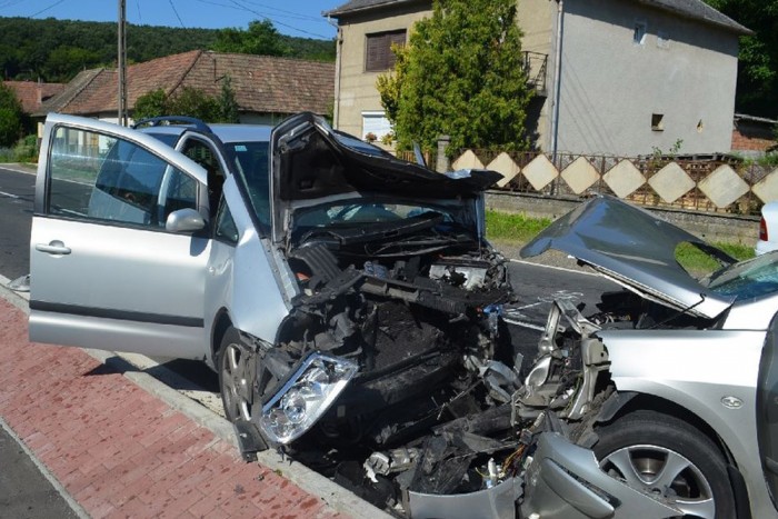 „Aki veri a családját, autóval is agresszív” 3 „Aki veri a családját, autóval is agresszív” 3
