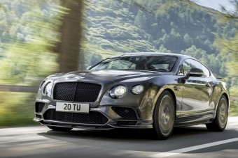 Ilyen, amikor Darth Vader tombol