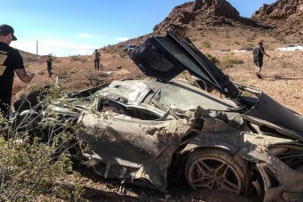 Kész csoda, hogy élve kiszálltak ebből a szupersportkocsiból