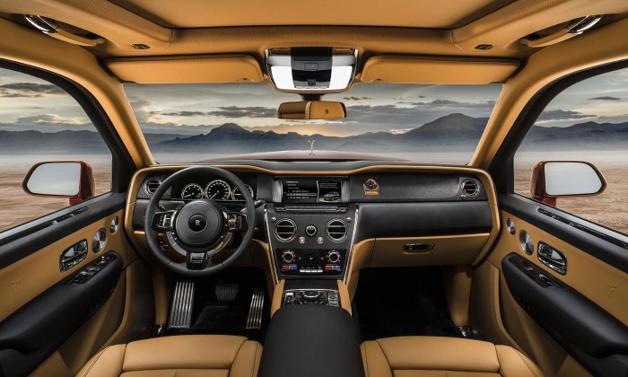 10 káprázatos fotón a Rolls-Royce terepjárója, és minden, amit csak tudni akarsz róla 7