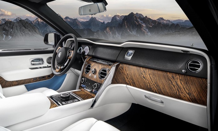 10 káprázatos fotón a Rolls-Royce terepjárója, és minden, amit csak tudni akarsz róla 6