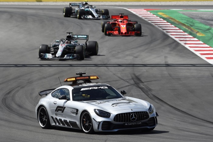 Bajban az F1, két ország is elfordult a sporttól