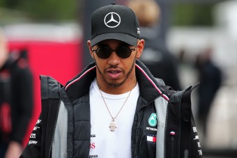 F1: Hamiltonnak gőze sincs, milyen futam jön