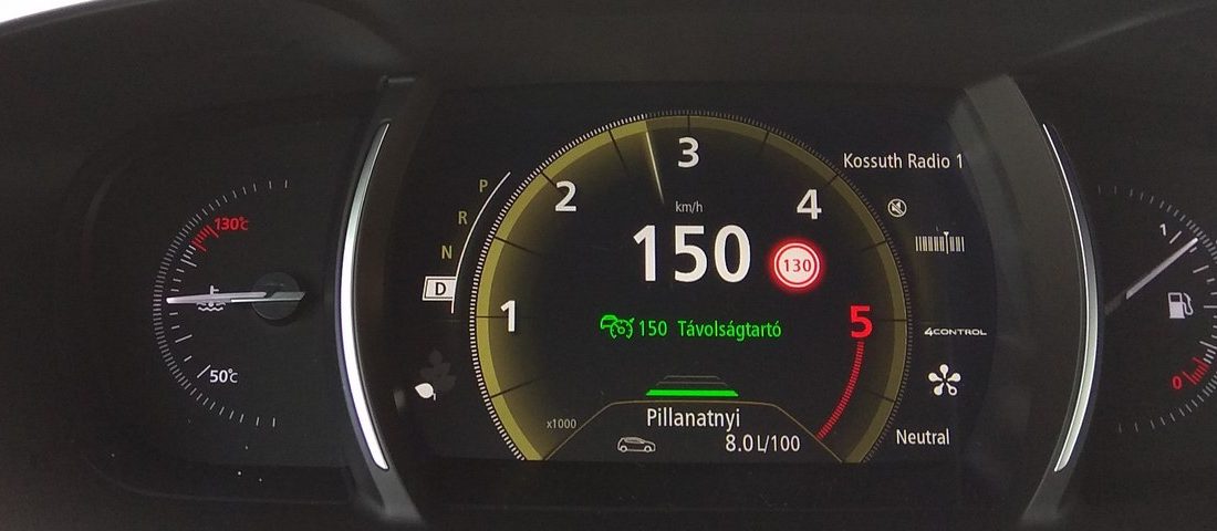 110-nél, 130-nál, 150-nél mennyit eszik ugyanaz a kocsi?