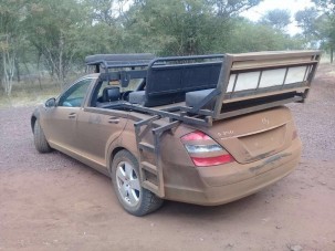 Ilyen egy gazdag vadászoknak tákolt luxus-Mercedes