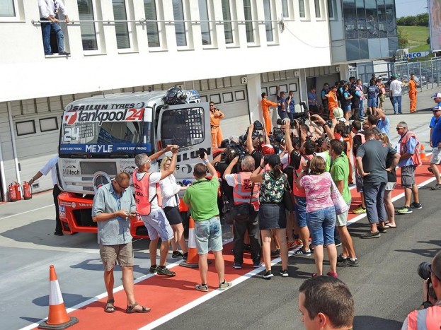 Öt ok, amiért imádjuk a kamionversenyeket 4