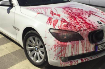 Feltűnő bosszút álltak egy tilosban hagyott BMW-n