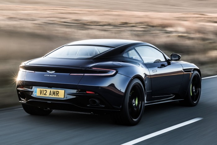 Új zászlóshajó az Aston Martintól 3