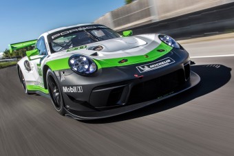 Ha kinőtted az utcai Porsche 911-est, akkor itt a GT3 R versenyautó!