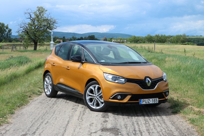 Renault Scénic, új kis turbómotorral 1 Renault Scénic, új kis turbómotorral 1