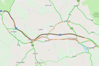 Elképesztő, soha nem látott dugó az M1-esen