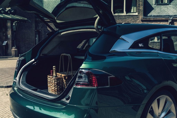 Itt a kombi Tesla Model S, amire már sokan vártak 6 | Vezess Itt a kombi Tesla Model S, amire már sokan vártak 6