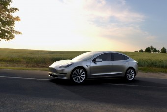 Pofont kapott a Tesla Model 3