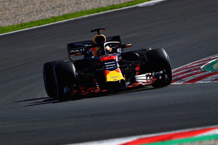 F1: Verstappené az első tesztnap