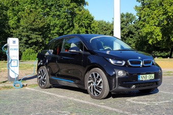 Mikor lesz olcsóbb az elektromos autó Magyarországon?