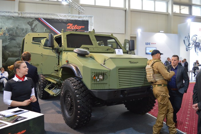 Megérkezett a páncélozott Zetor – meglestük élőben