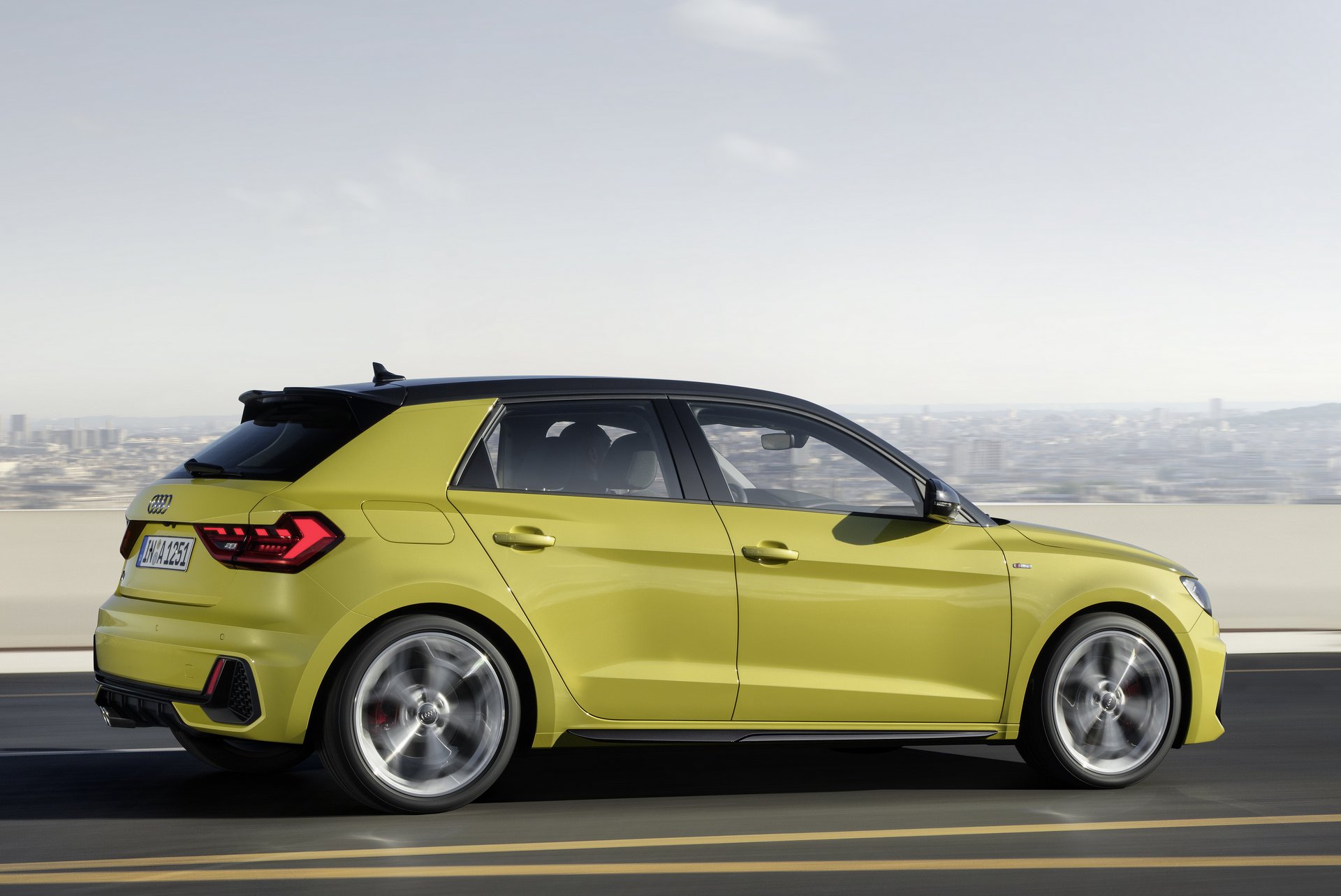 Audi A1 Sportback: XS-es harcos 27