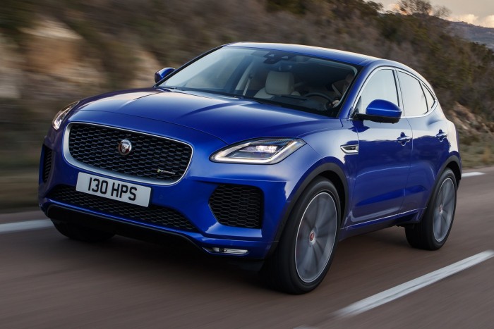 Mesterséges intelligencia és adaptív csillapítás a 2019-es Jaguar E-Pace modellben