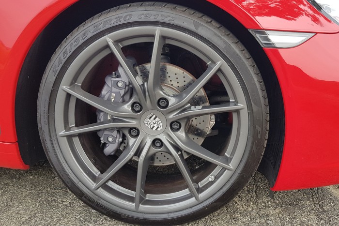 Megint vezettünk egy Porschét, amibe könnyű beleszeretni 15