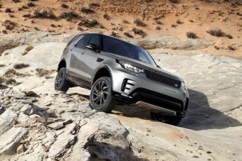 Robotautót küld terepre a Land Rover