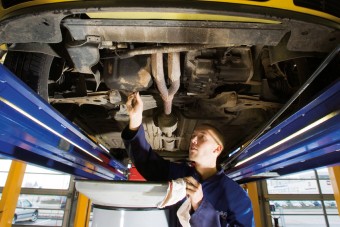 Megmondják, jó-e az autó. Műszaki átvizsgálás ingyen.