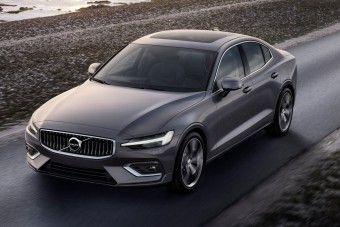 Megérkezett a Volvo új sportszedánja