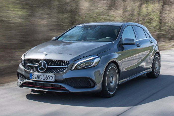 Egyszerre öt visszahívásban is érintett a Mercedes 7 Egyszerre öt visszahívásban is érintett a Mercedes 7