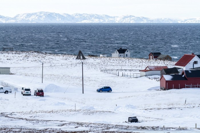 Hibrid városi kisautóval az északi sarkkörön túl 7