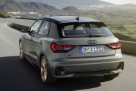 Audi A1 Sportback: XS-es harcos 44