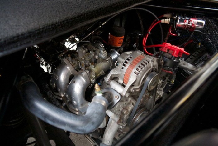 Meglepő motor lapul ebben a kis Fiatban 7