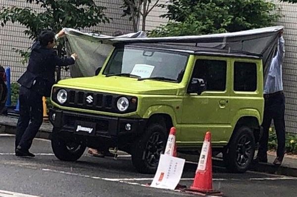 Kiszivárgott az új Suzuki Jimny, máris imádjuk!