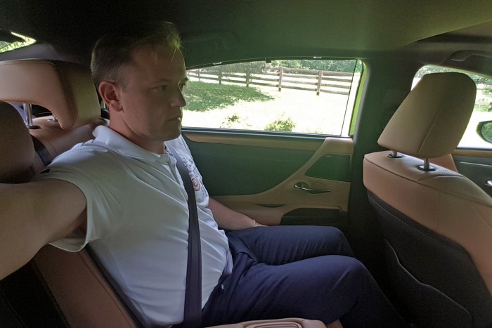 Béna németek tehetik sikeressé az új Lexust 10