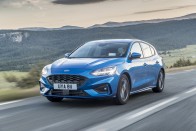 Tényleg három az egyben az új Ford Focus 76