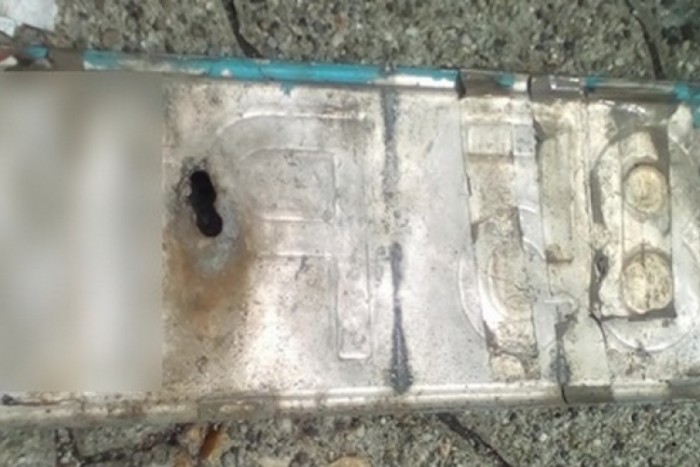 Ezzel a béna rendszámmal akart trükközni, lebukott