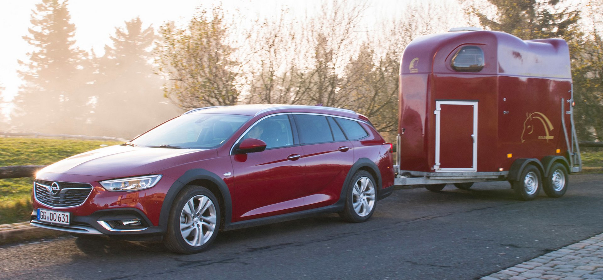 Tetszőleges színben rendelhető az Opel Insignia 4