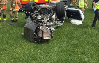 Szó szerint elszállt, majd kettészakadt a ritka Porsche 911