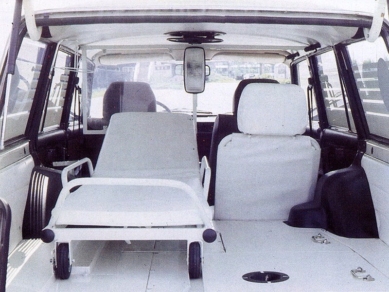 Ezek a kombi Ladák dinnye helyett sérülteket szállítottak (majd később inkább dinnyét) 1 Ezek a kombi Ladák dinnye helyett sérülteket szállítottak (majd később inkább dinnyét) 1