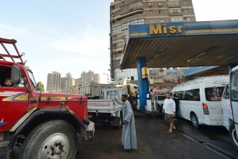 Világraszóló üzemanyag-áremelés Egyiptomban