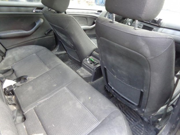 A NAV ezért a lerúgott BMW-ért tényleg ennyit kér? Nevetséges 5