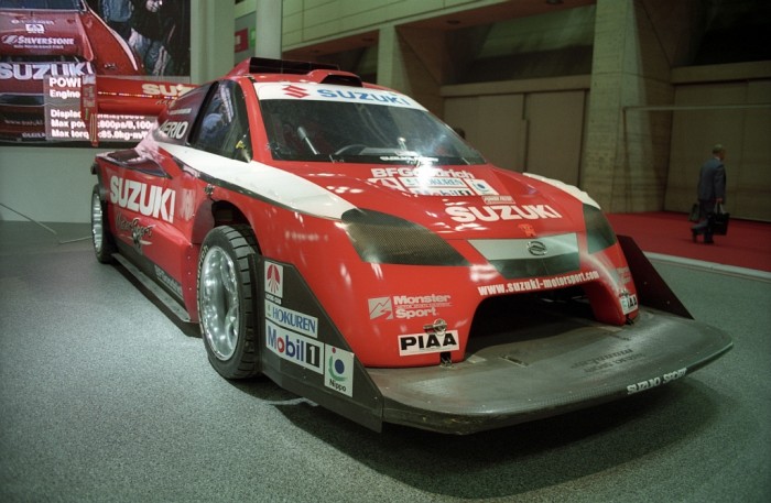 Ez az öt vérpezsdítő Suzuki többet tud, mint hinnéd 4 Ez az öt vérpezsdítő Suzuki többet tud, mint hinnéd 4