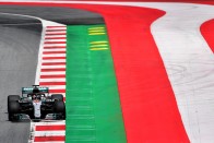 F1: Maradt a Mercedes-uralom a furcsa edzésen 30