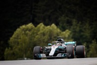 F1: Maradt a Mercedes-uralom a furcsa edzésen 26