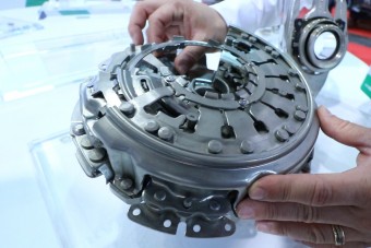 Íme a furfangos dupla kuplung, amiből rengeteg készül itthon