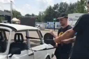 Tibi atya szétvágott egy Wartburgot, a nép pedig felhördült