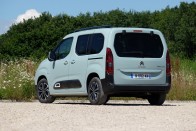 Csodafegyver nagycsaládosoknak – Citroën Berlingo 52