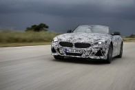 Gyári kémfotókon suhan a vadonatúj BMW Z4 82