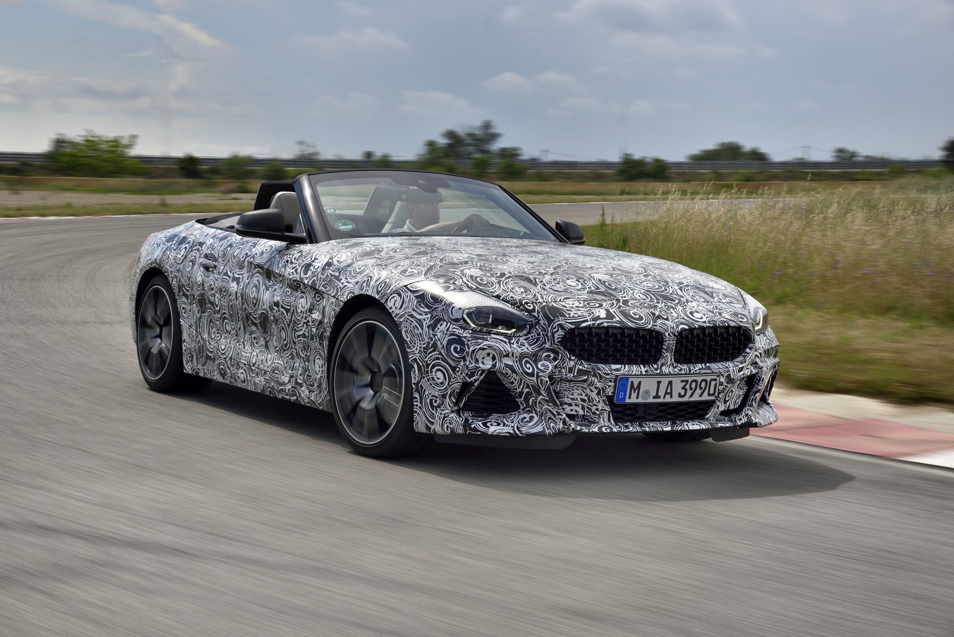 Gyári kémfotókon suhan a vadonatúj BMW Z4 9