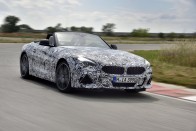 Gyári kémfotókon suhan a vadonatúj BMW Z4 53