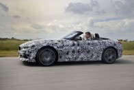 Gyári kémfotókon suhan a vadonatúj BMW Z4 55